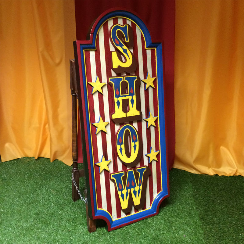 Freestanding Show Sign 1